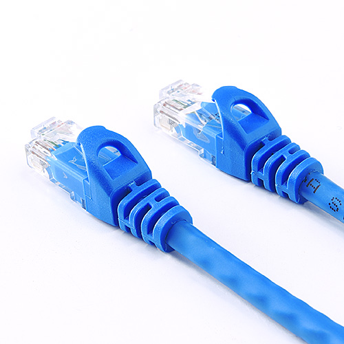 カテゴリ6a LANケーブル 5m より線 UTP ツメ折れ防止カバー付き ブルー 